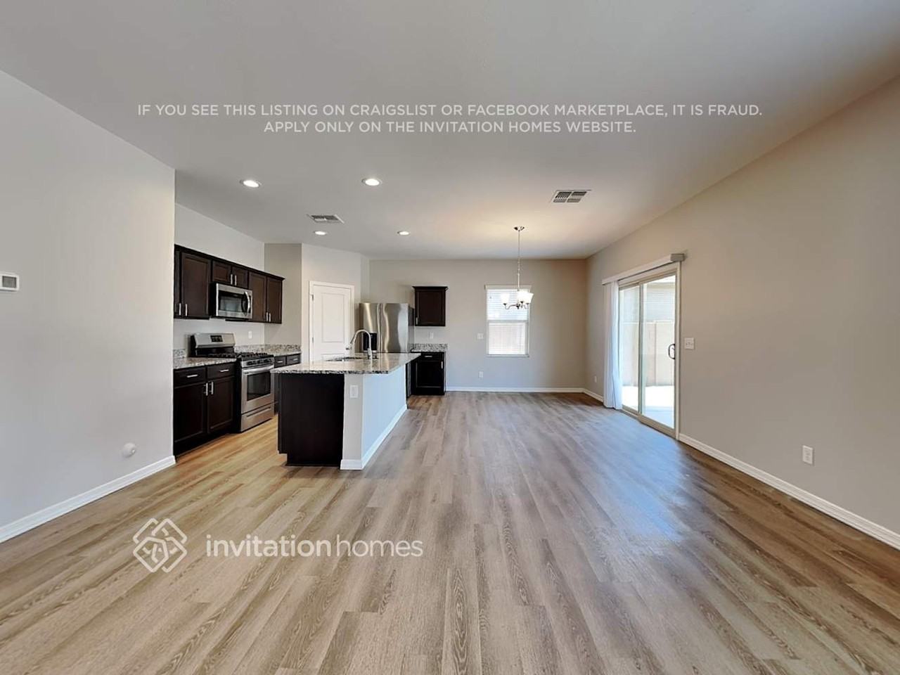 395 W White Sands Dr - Photo 7 of 25
