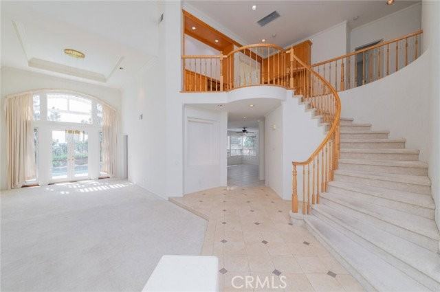 22661 White Oaks - Photo 7 of 8