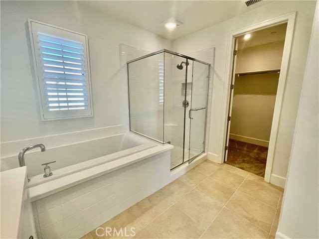 125 Avento - Photo 4 of 8