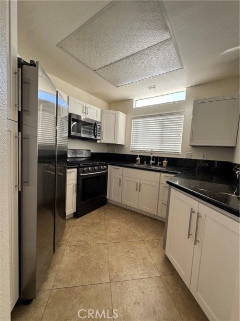 25071 Camino Del Mar - Photo 2 of 8