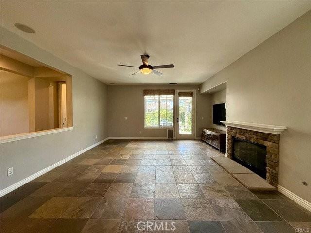 1 Stonegate - Photo 3 of 6