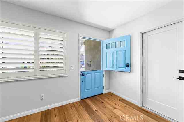 17327 Apel Ln - Photo 3 of 8