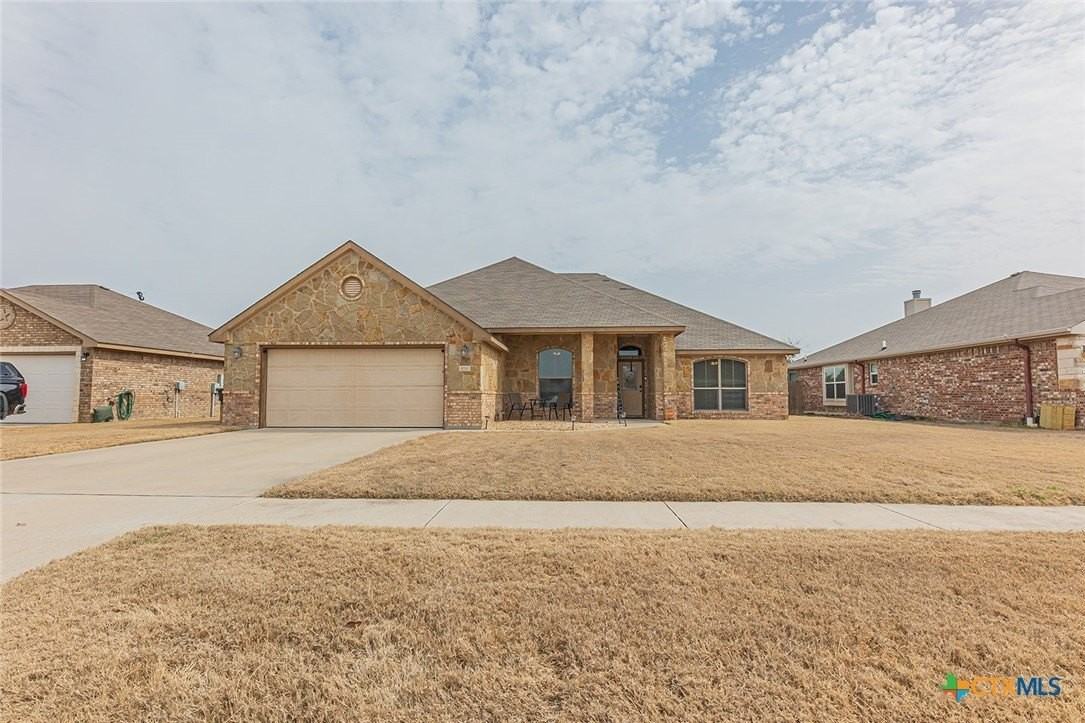 9710 Taylor Renee Dr - Photo 2 of 24