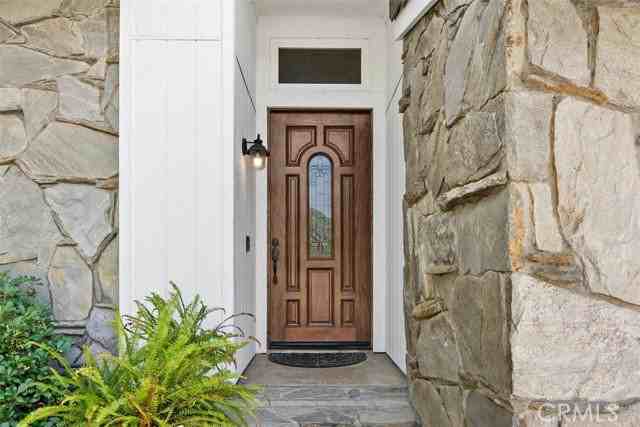 21674 Calle Alcazar - Photo 3 of 8
