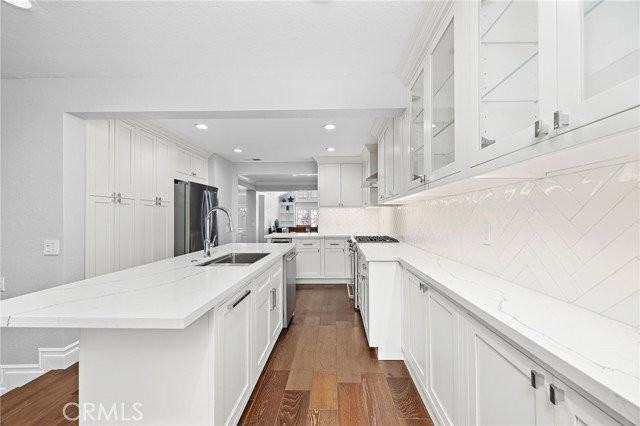 2463 Irvine Ave #C1 - Photo 7 of 7