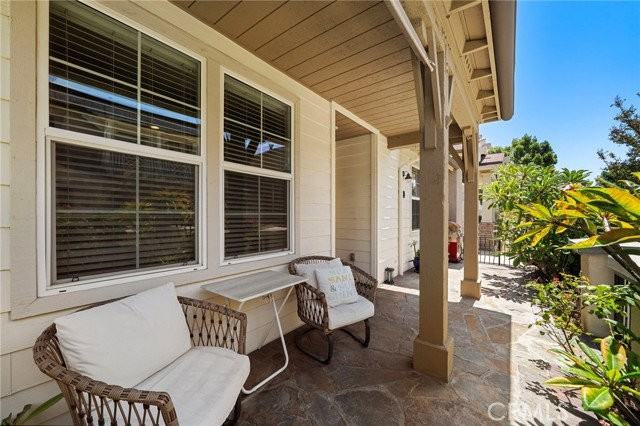 221 Landmark Ln - Photo 2 of 8