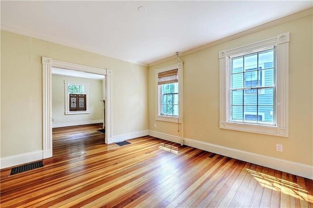 32 Jenckes St - Photo 7 of 38