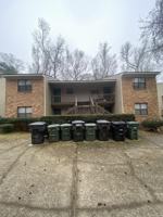 featured image of 2923 Woodrich Dr #B
