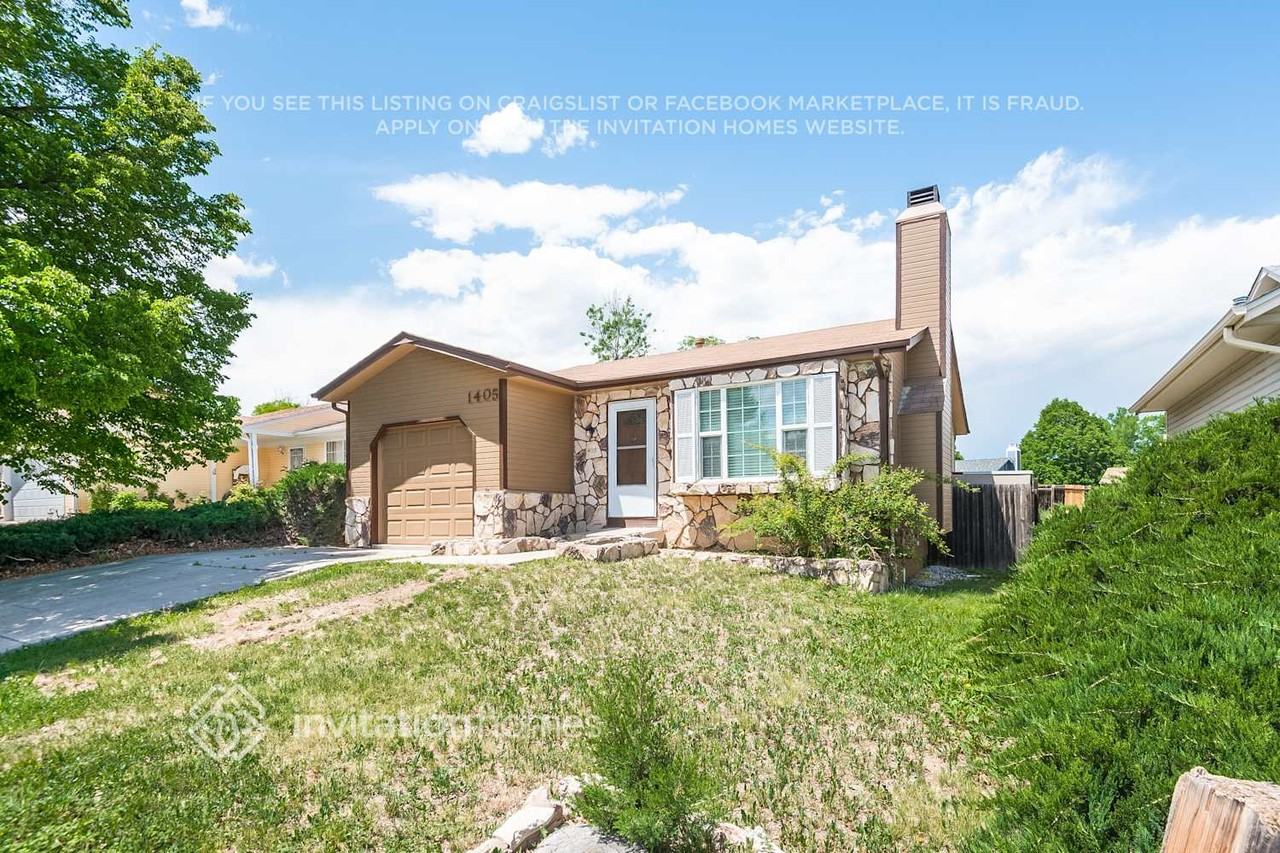 1405 S Biscay Ct - Photo 3 of 20