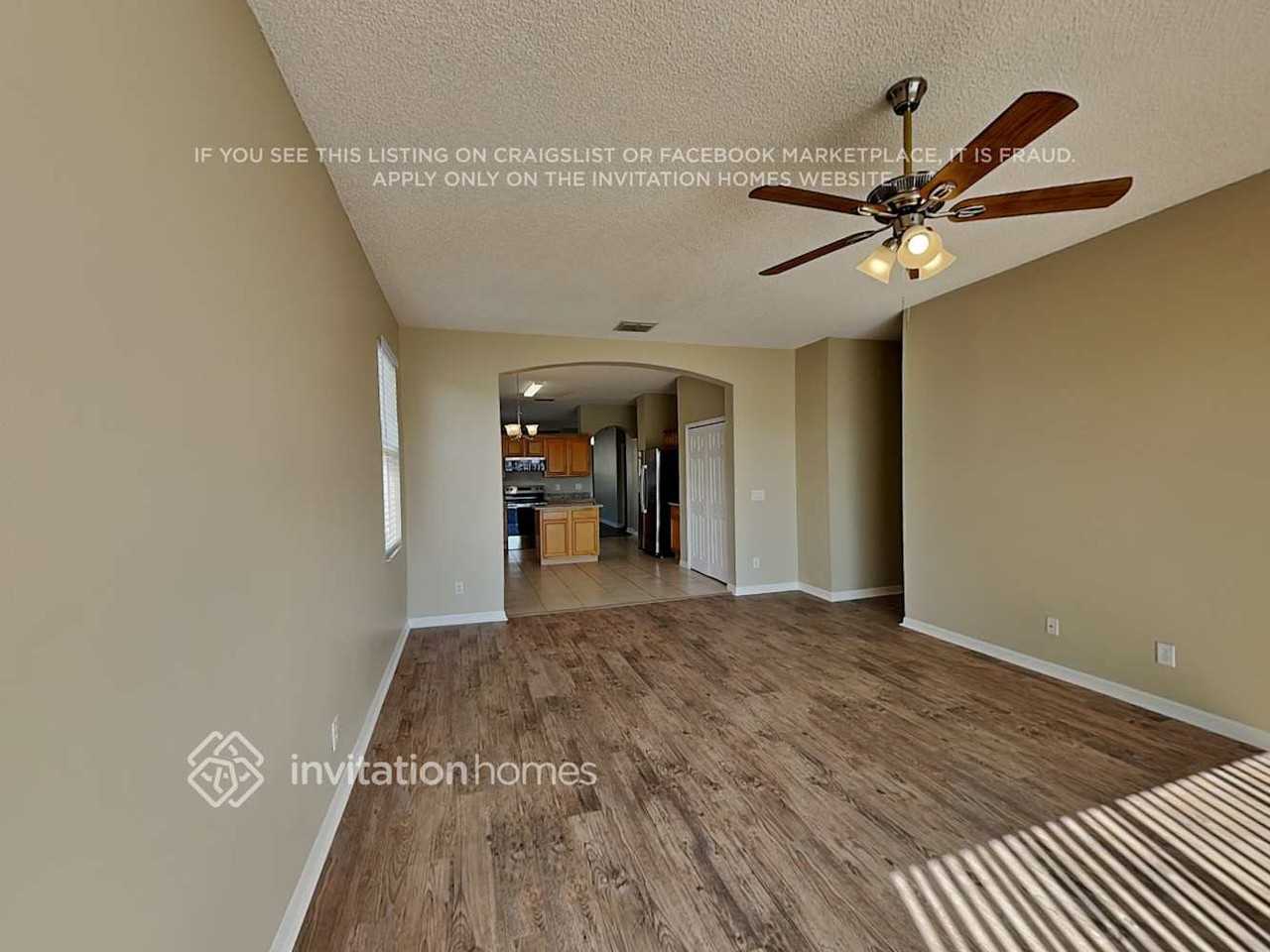 4864 Adair Oak Dr - Photo 5 of 20