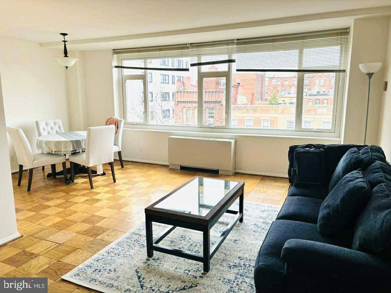 1545 18th St Nw #509 - Photo 2 of 12