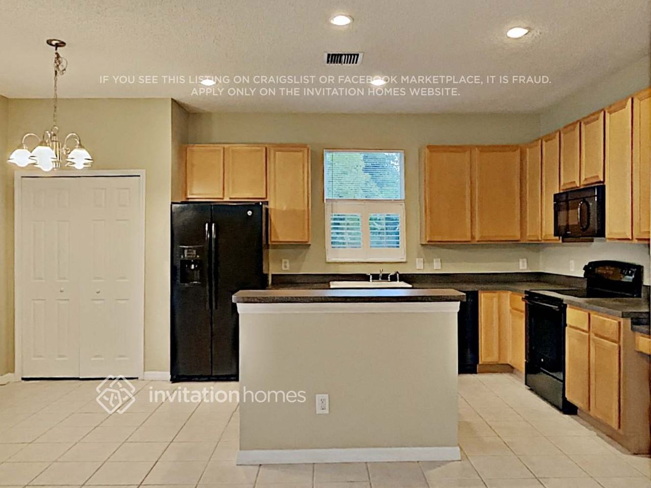 391 Oak Springs Ct - Photo 7 of 22