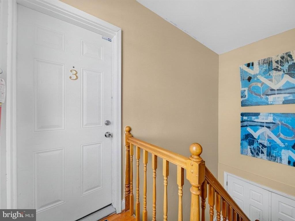1333 Adams St Ne #3 - Photo 3 of 31