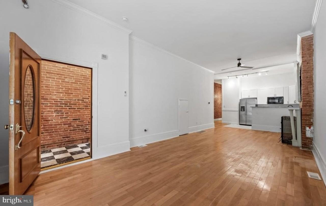 2024 Park Ave - Photo 3 of 21