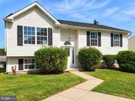 8 Rocky Ln - Photo 1 of 1