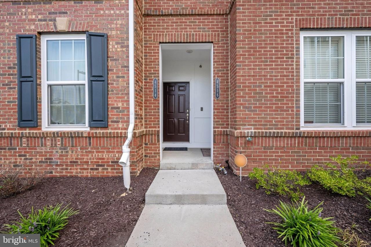 4514 Reaney Ln #480 - Photo 2 of 28