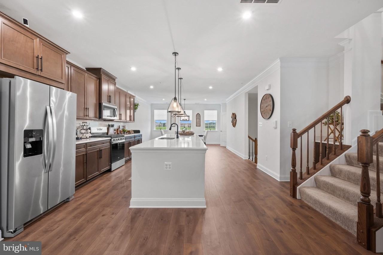 4514 Reaney Ln #480 - Photo 3 of 28