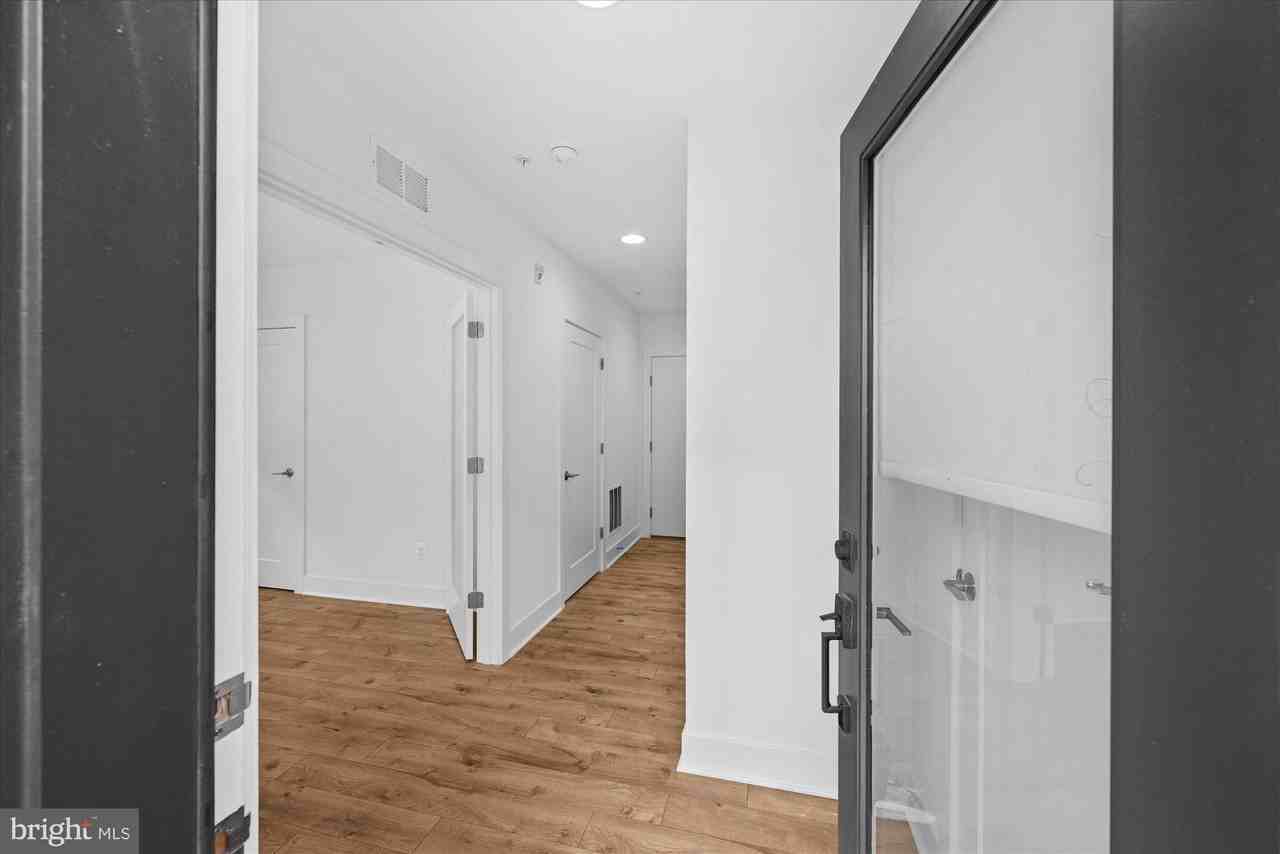 3301 Woodland Phlox St - Photo 2 of 30