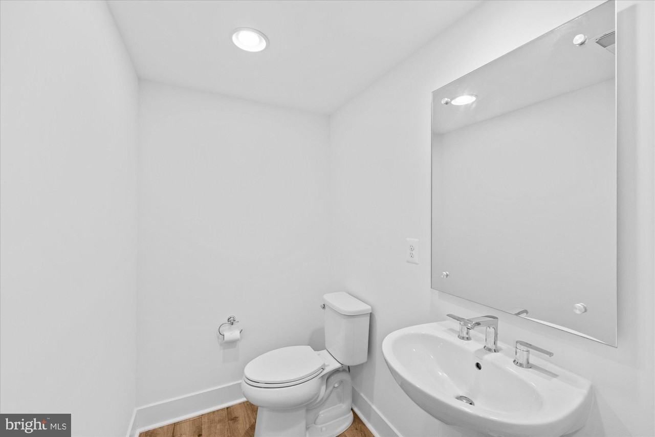 3301 Woodland Phlox St - Photo 5 of 30