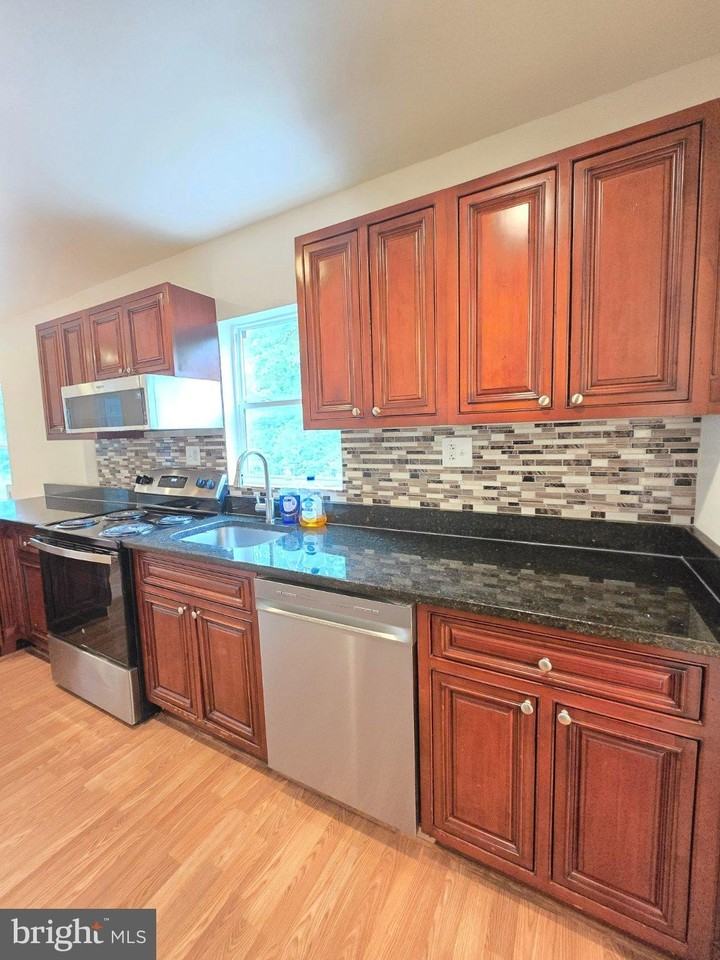 12910 9th St - Photo 4 of 20
