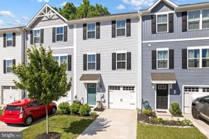 featured image of 7 F Parsons Blvd