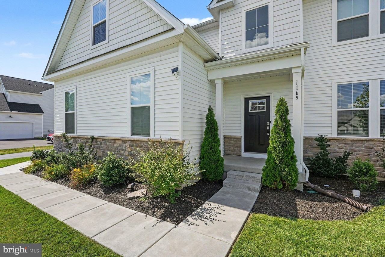 1165 Mariwill Dr - Photo 4 of 50
