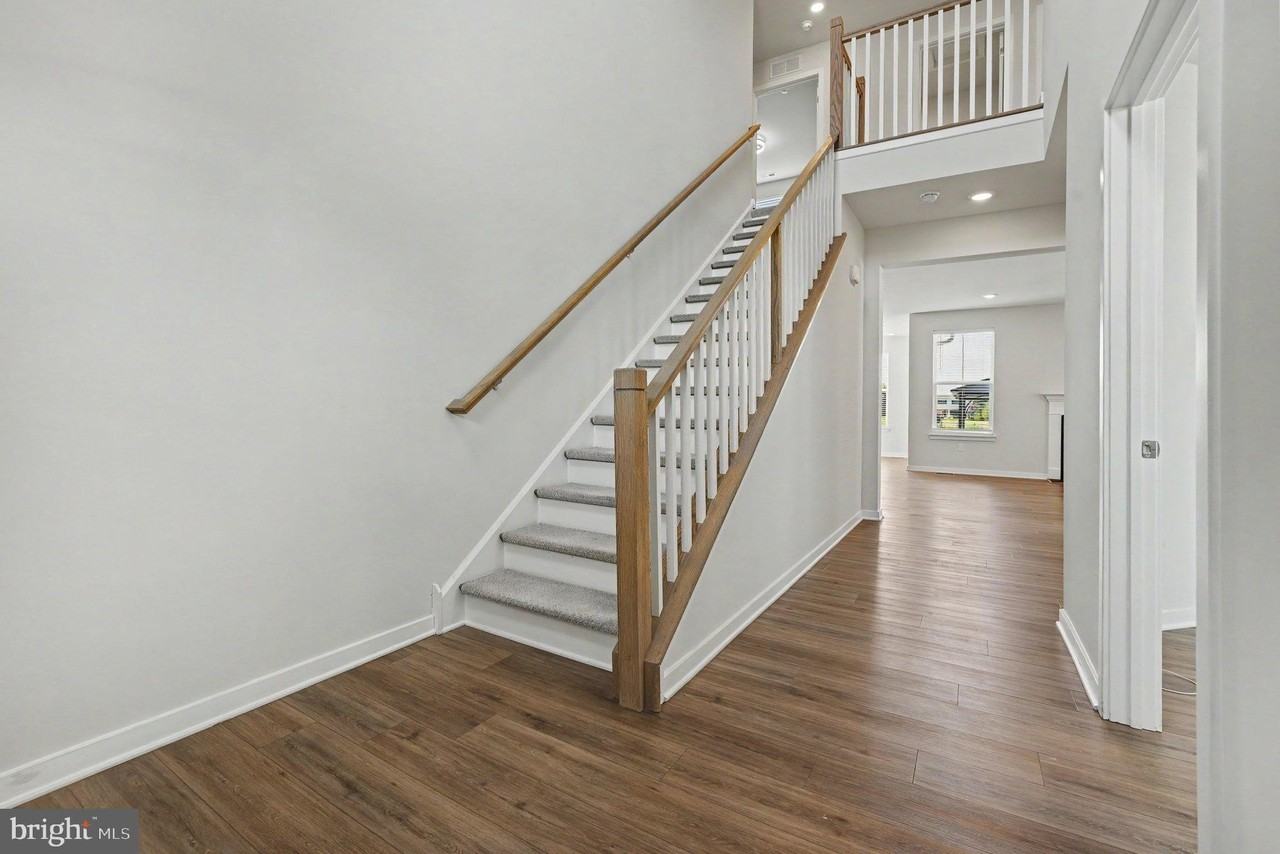1165 Mariwill Dr - Photo 5 of 50