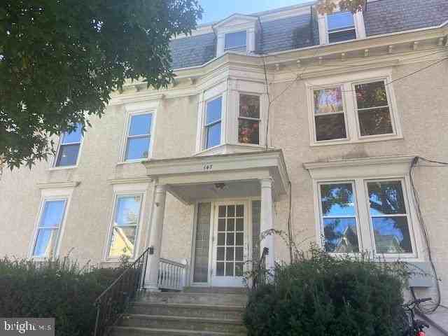147 N Main St #2-1 - Photo 3 of 20