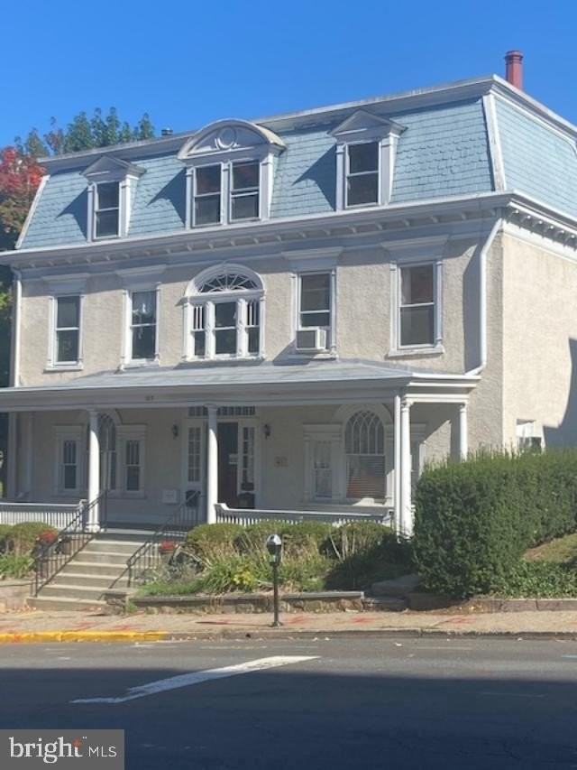 147 N Main St #2-1 - Photo 7 of 20