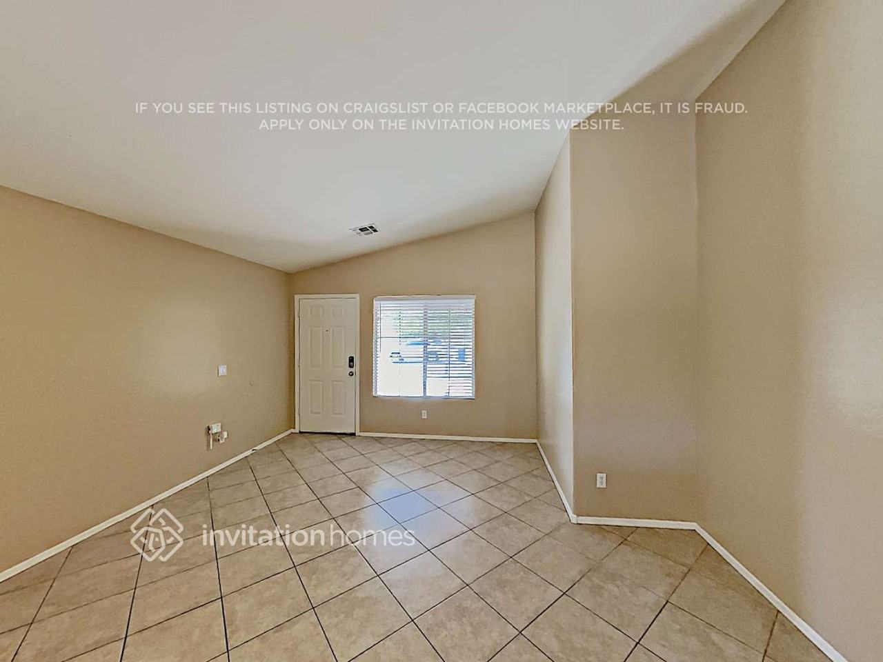 419 S Sabrina - Photo 4 of 17