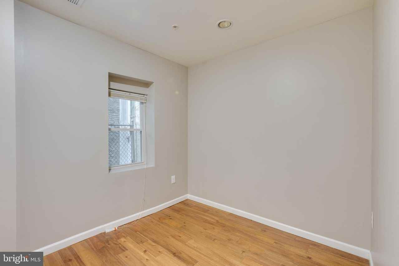 662 N 33rd St #1 - Photo 6 of 12