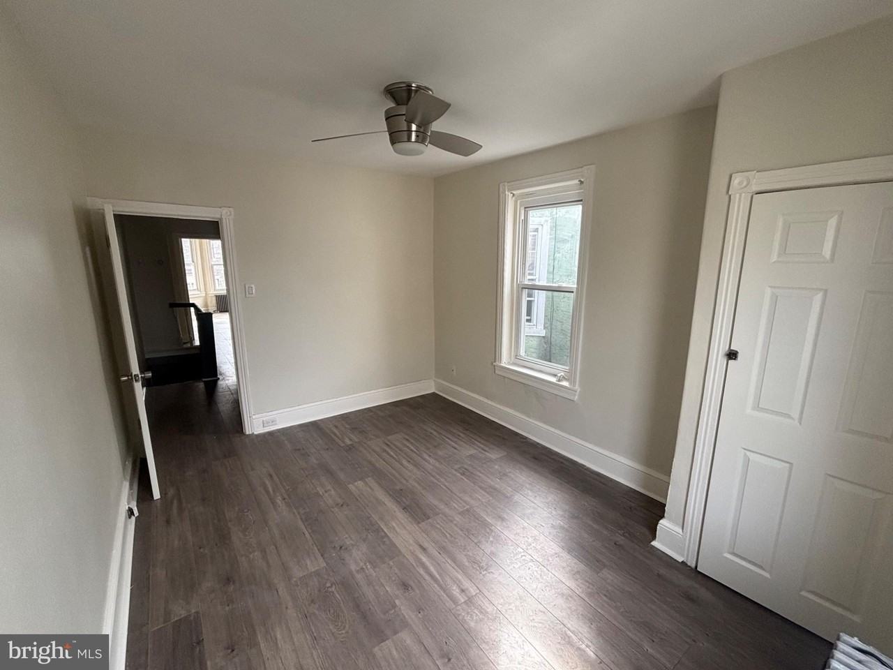 725 E Cornwall St #2 - Photo 4 of 7