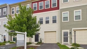featured image of 215 Starry Way Dr