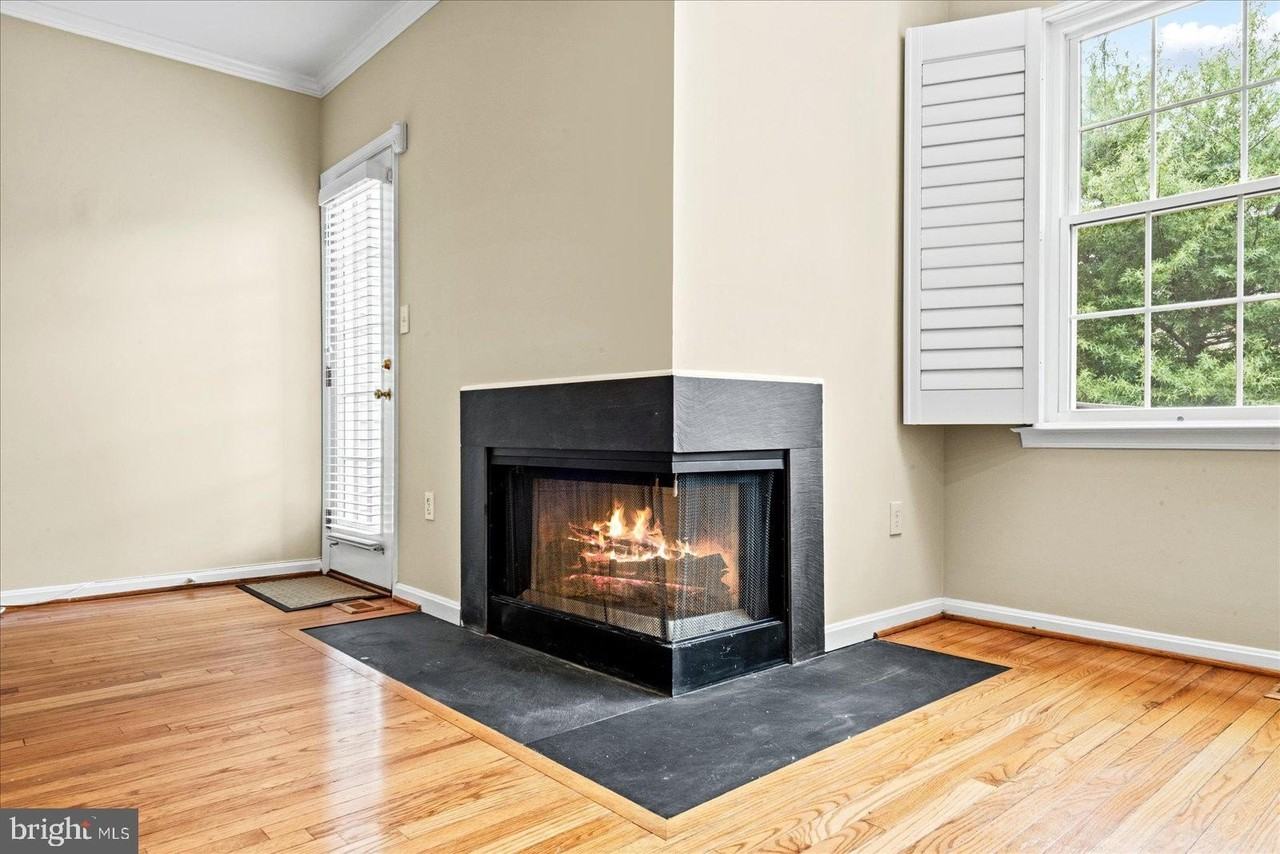 2112 Hutchison Grove Ct