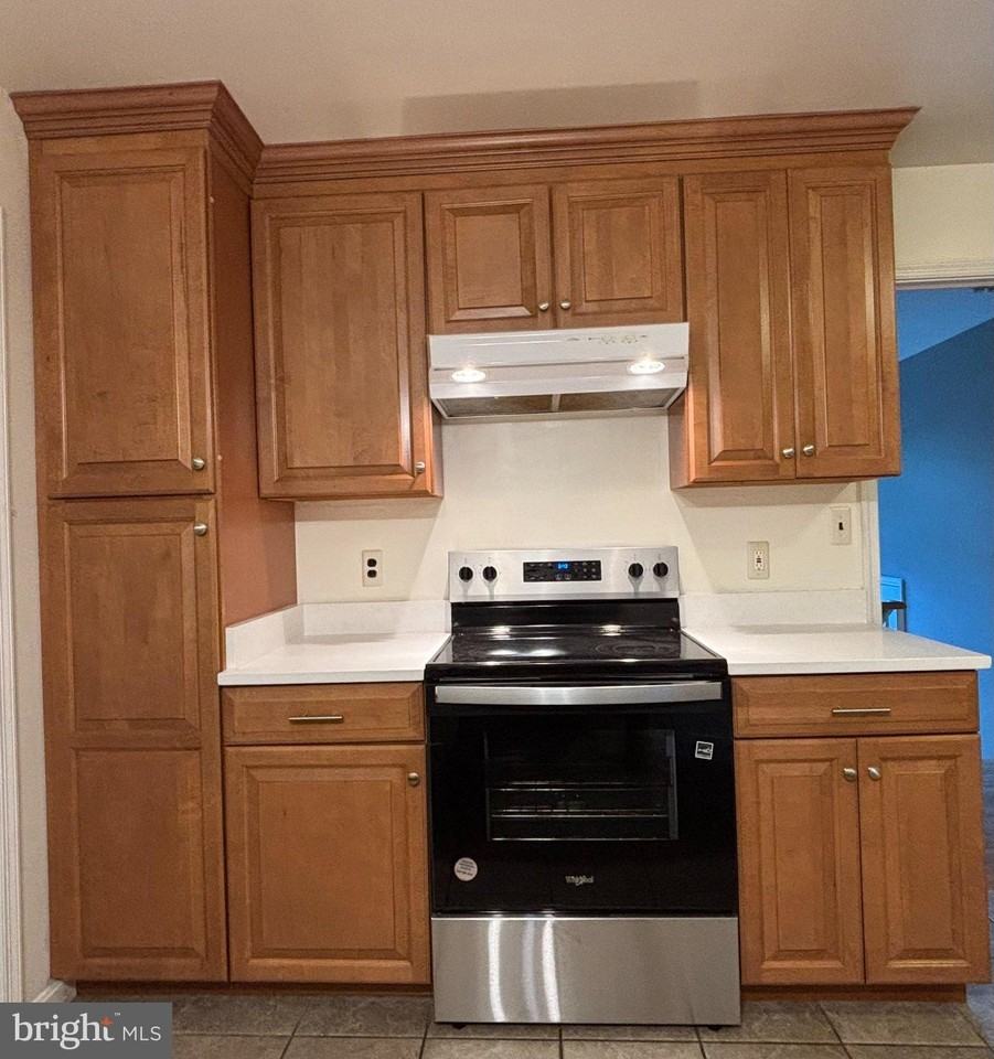 903 Carole Ct Se - Photo 2 of 28