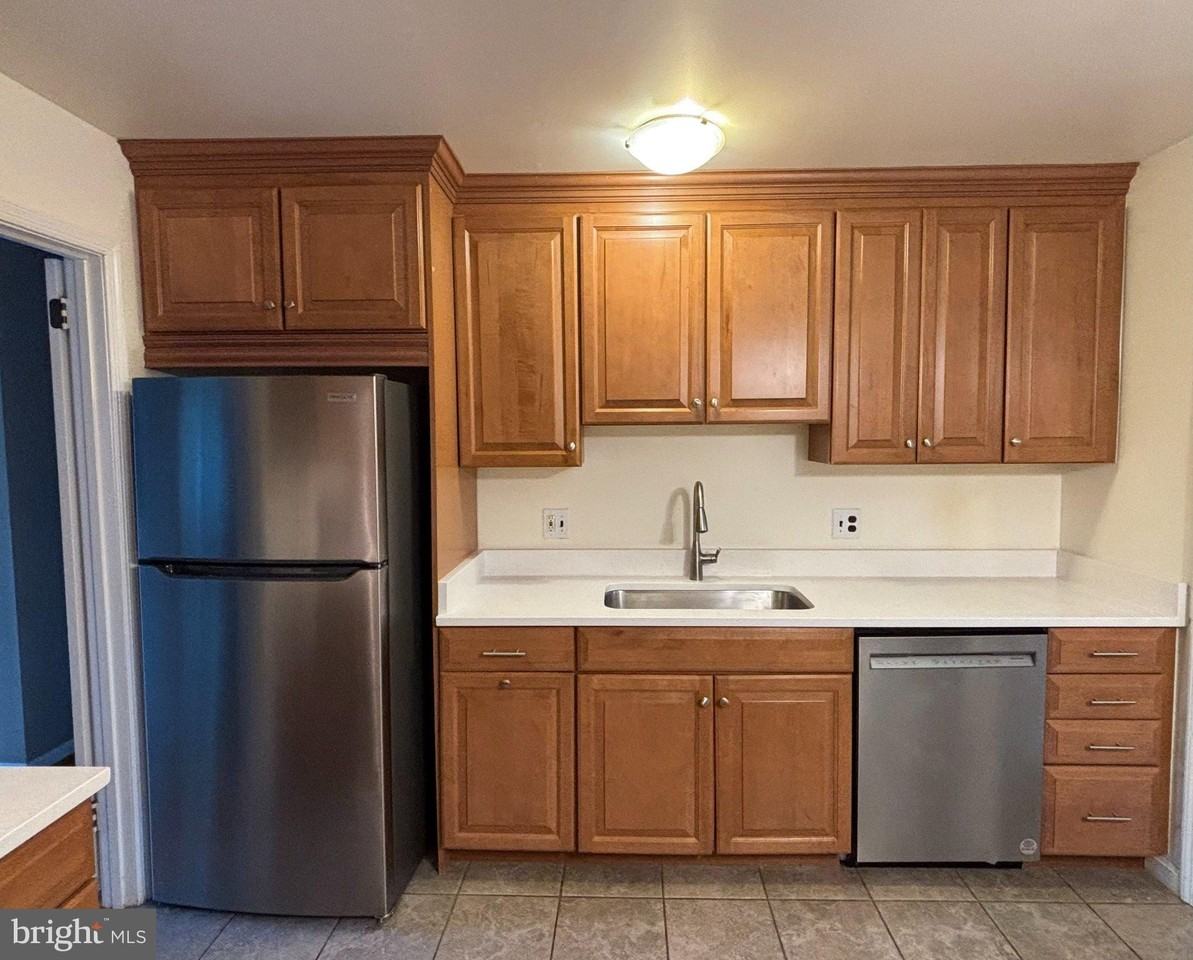 903 Carole Ct Se - Photo 4 of 28