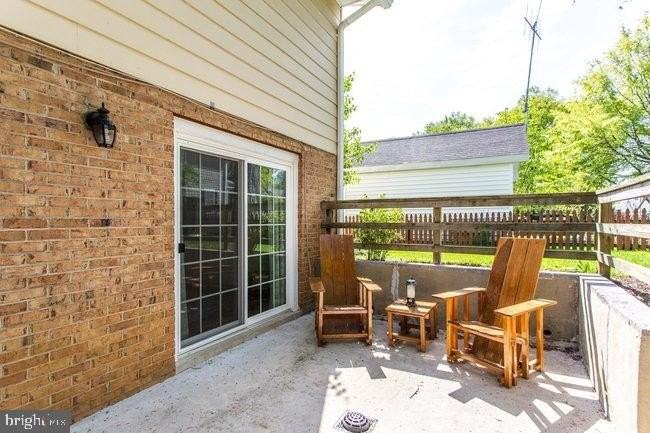 903 Carole Ct Se - Photo 7 of 28