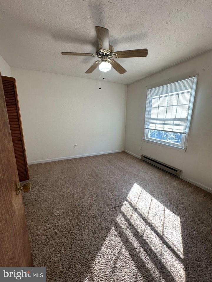 16249 Dahlgren Rd - Photo 7 of 8