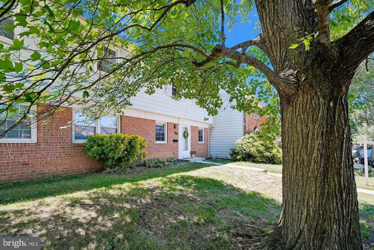 204 Shenandoah St Se - Photo 2 of 23