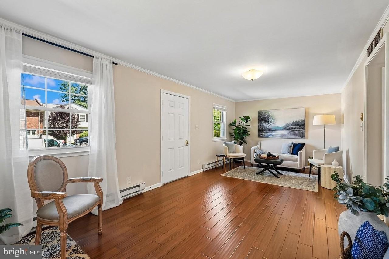 204 Shenandoah St Se - Photo 5 of 23