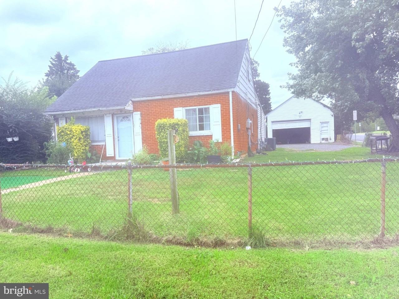 157 Colburn Dr - Photo 2 of 2