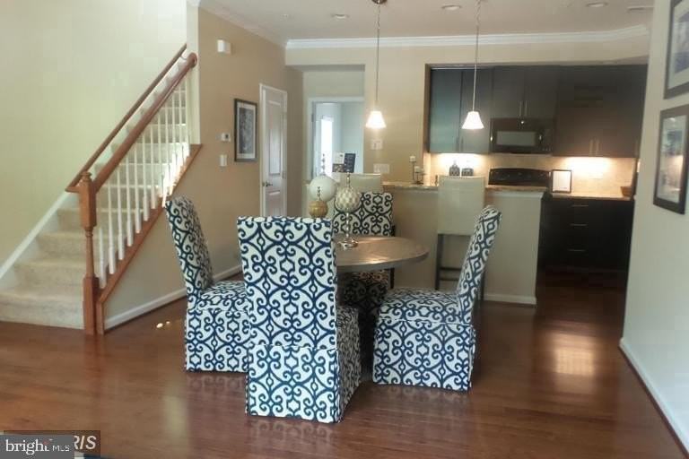 6946 Kona Dr - Photo 6 of 15