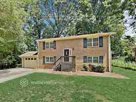 2462 Lakewood Dr Nw - Photo 1 of 1