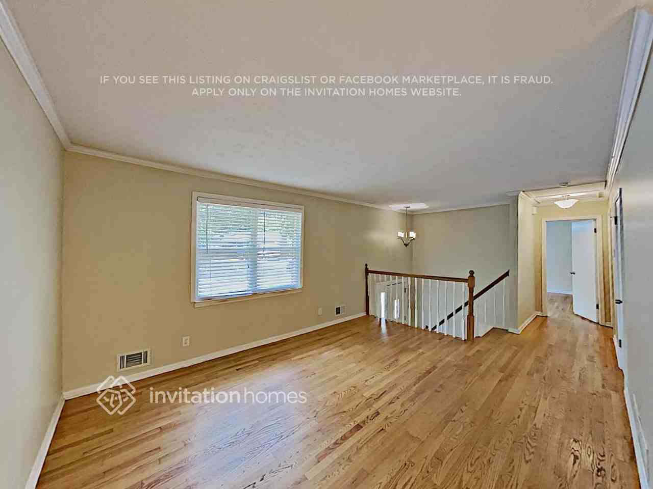 2462 Lakewood Dr Nw - Photo 4 of 18