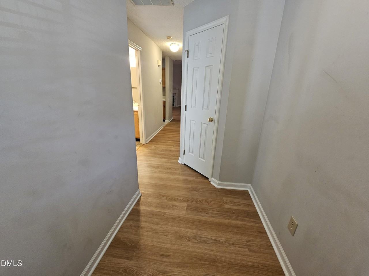 108 Forest Oaks Dr - Photo 2 of 18