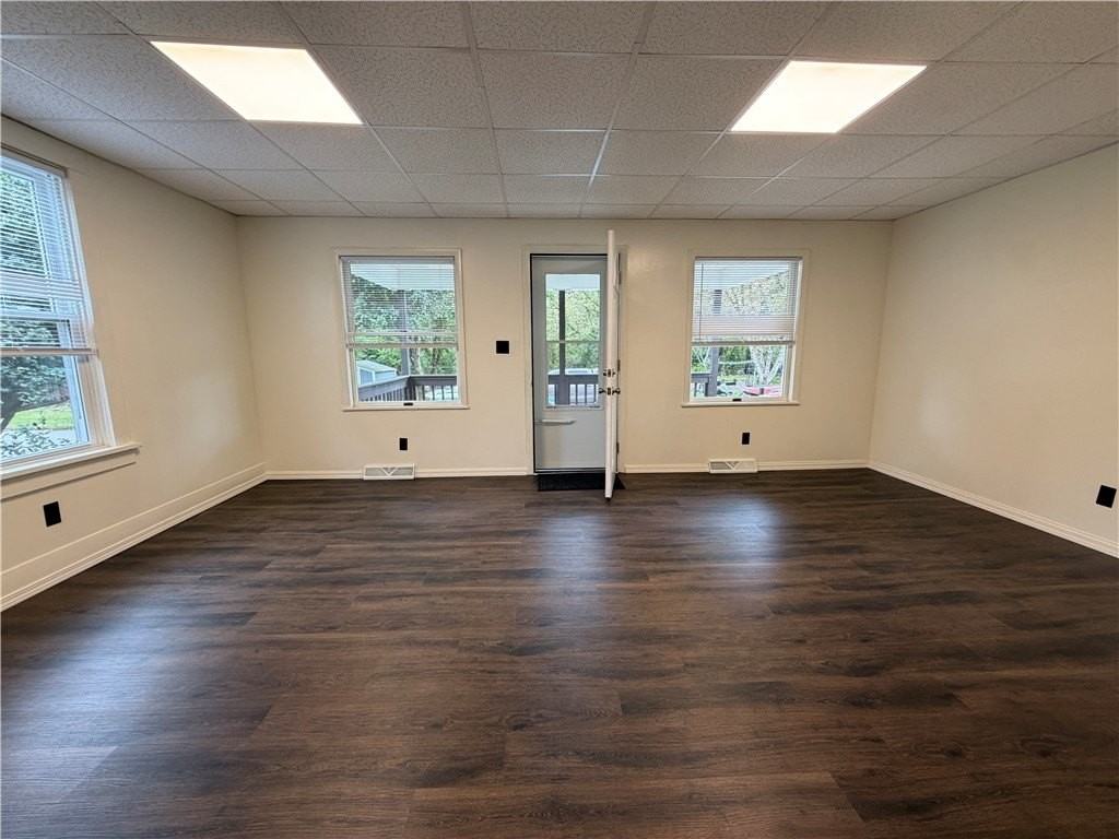 514 Railroad St - Photo 2 of 24