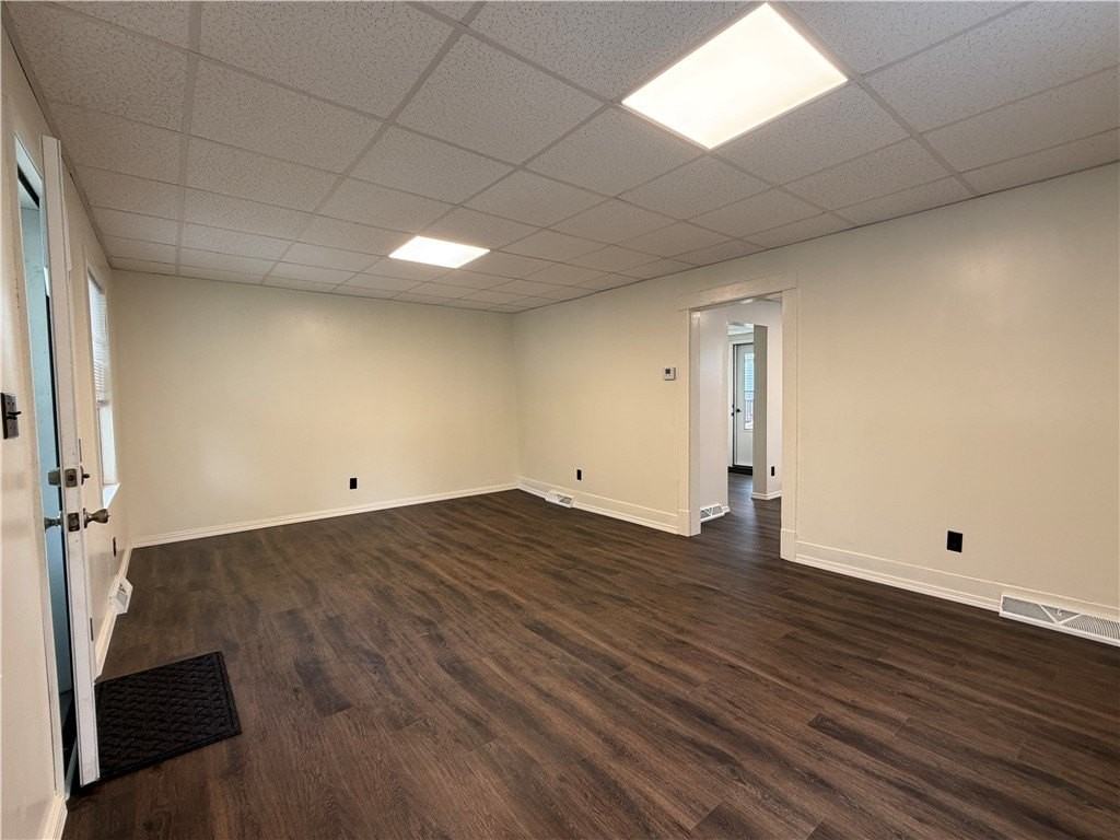 514 Railroad St - Photo 4 of 24