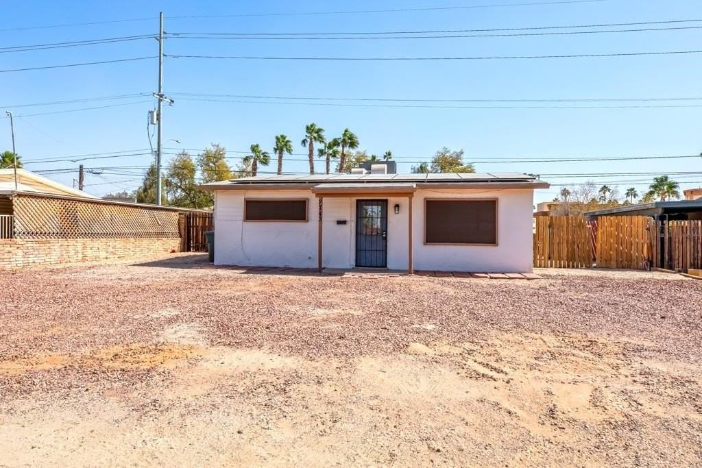 2743 S Mesa Ave - Photo 2 of 21