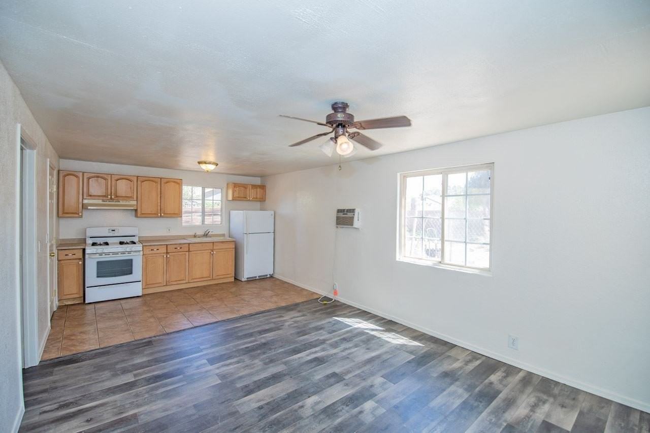 251 S 17th Ave #C - Photo 6 of 14