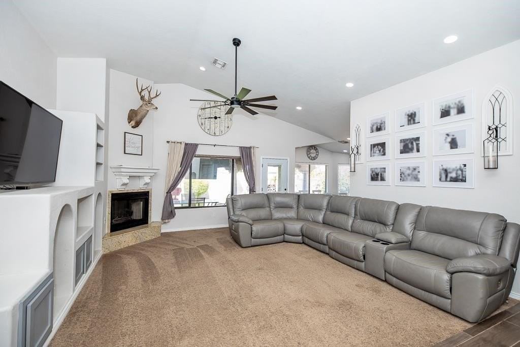 10772 S Avenida Primavera - Photo 5 of 30